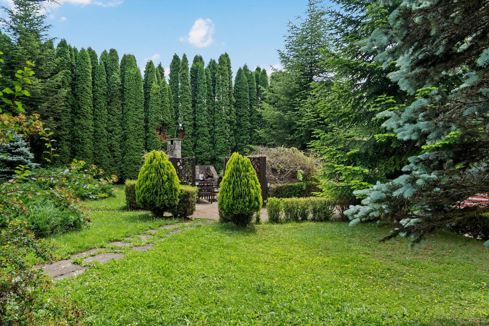 Wine Cellar Villa With Beautiful Garden In Sinaia - Busteni Poiana Tapului Екстериор снимка